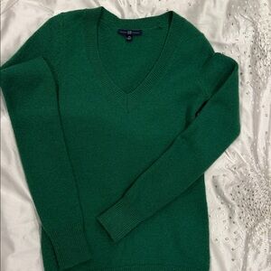 GAP Emerald V-Neck Women's Sweater